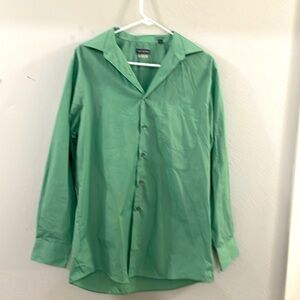 Van Heusen button down